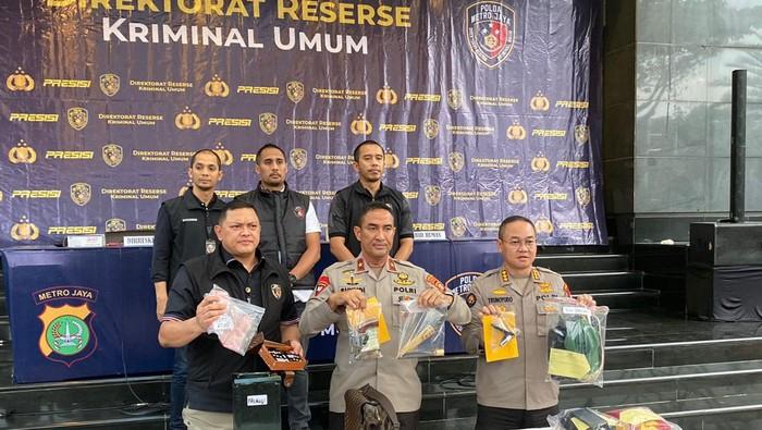 Usai Jalani Pemeriksaan, Polda Metro Tetapkan 44 Tersangka Terkait Kasus Judi di Jakpus