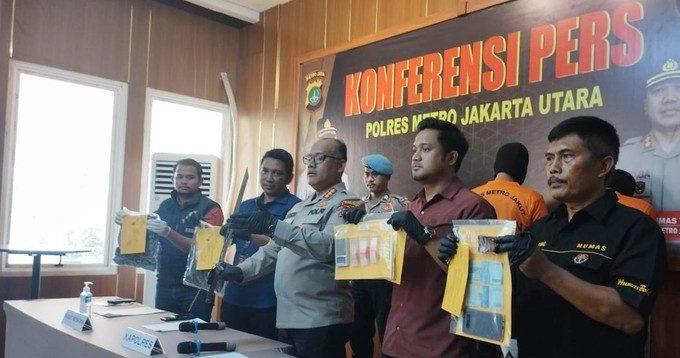 Polisi Tangkap Pelaku Remaja Tusuk Polisi di Jakarta Utara