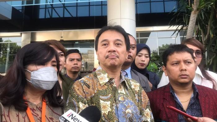 Roy Suryo Ngaku Berniat Baik Unggah Meme Stupa Candi
