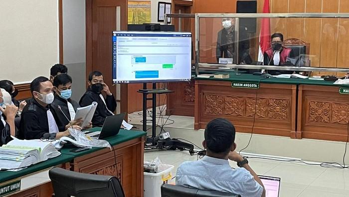 Saksi Ahli Bocorkan Chat Teddy dan Dody soal Sabu Diganti Trawas