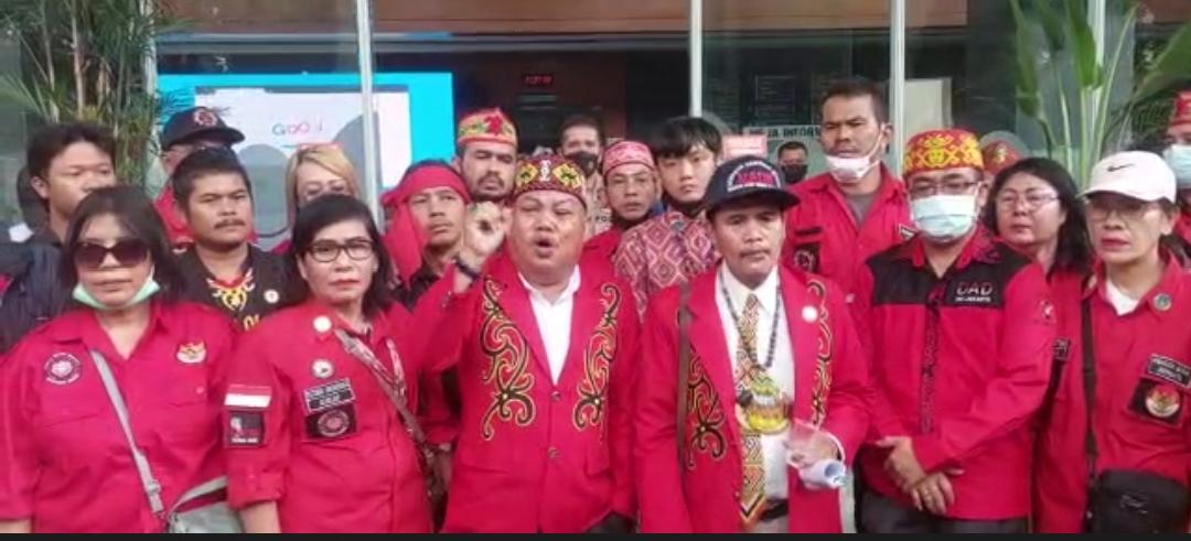 Masyarakat Dayak Merasa Tersakiti atas Vonis 7 bulan 15 Youtuber Edy Mulyadi