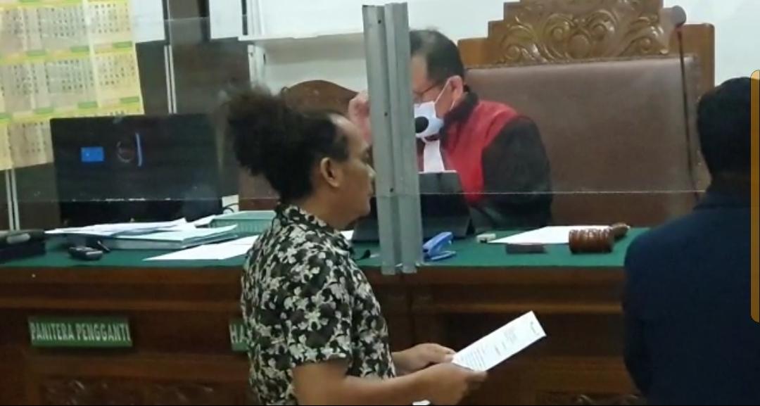 Sidang Gugatan Rp15 Miliar Deolipa Ditunda Lagi karena Ketua Hakim Tidak Datang