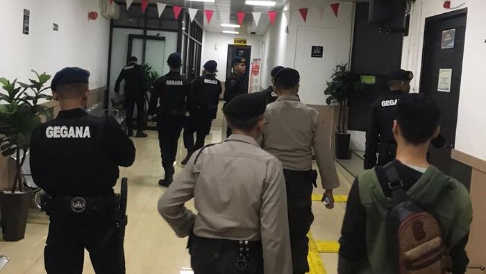 Gegana Sisir PN Jaksel jelang Sidang Vonis Sambo Cs