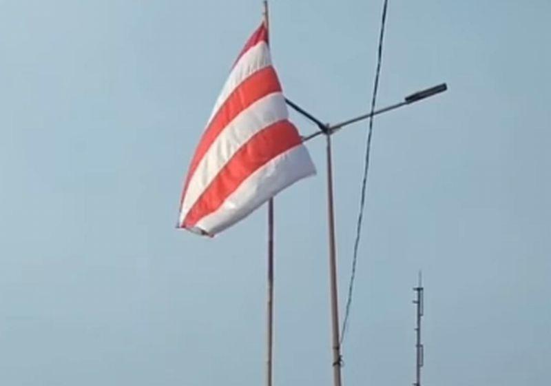Viral! Bendera Merah Putih Selang-seling Berkibar di Jaksel, Polisi Buru Pemasang