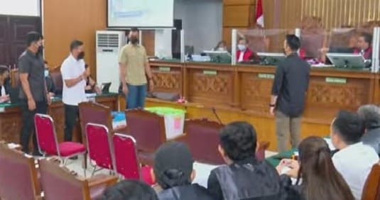 Ajudan Ferdy Sambo Ungkap Posisi Kuat Ma'ruf dan Ricky Rizal Usai Brigadir J Tewas