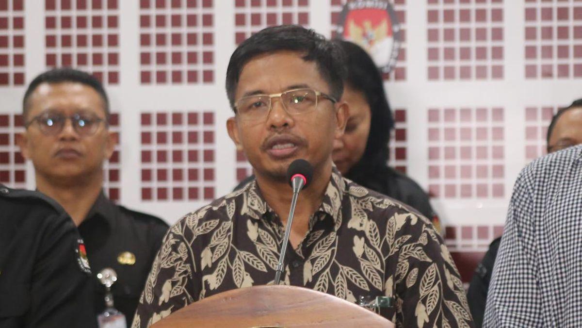KPU RI Tindaklanjuti Viral Surat Suara Tercoblos di Negeri Jiran | Pantau